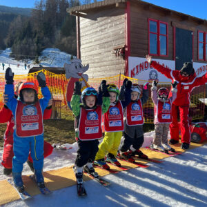 Bambinis on Skis